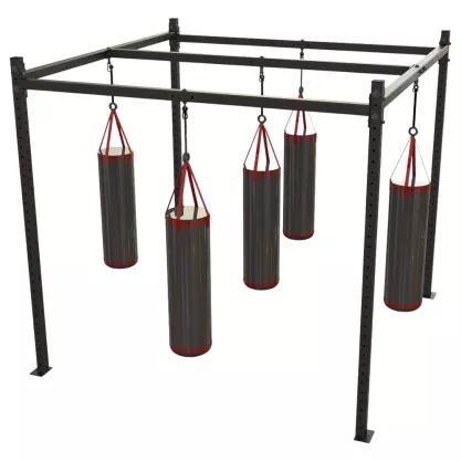 Structure autoportante pour sacs de frappe