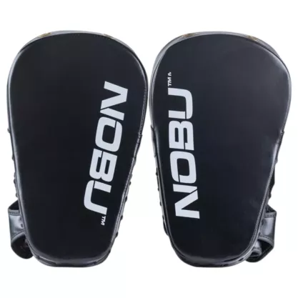 Gebogene Handpratzen