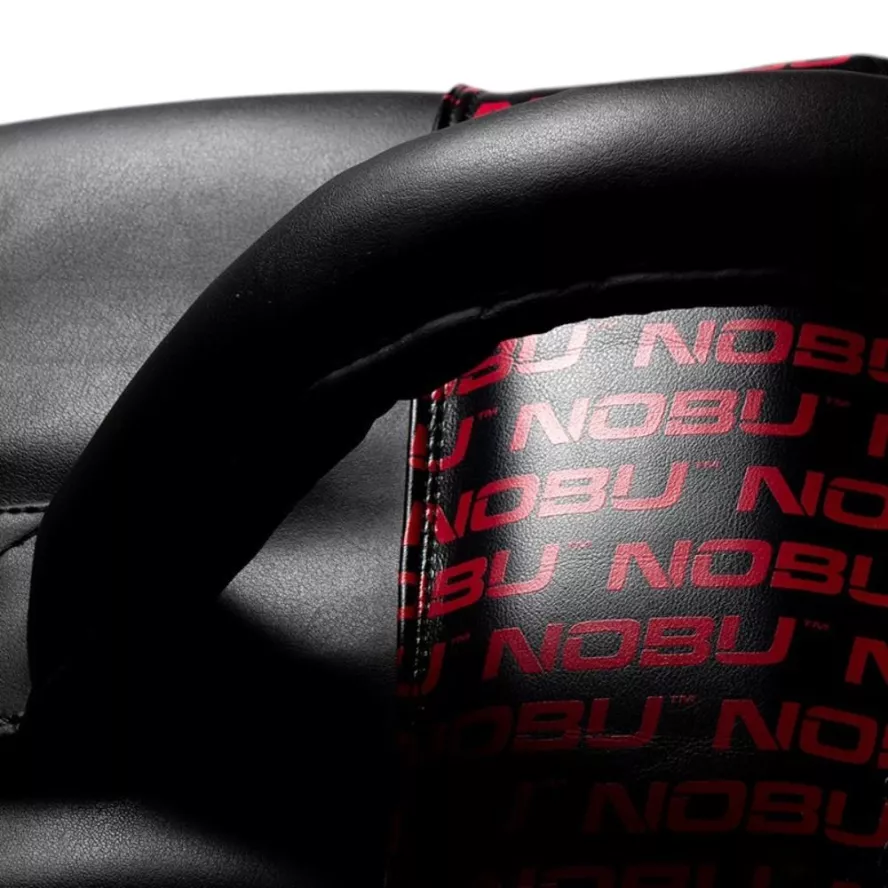nobu-athletics-bouclier-de-frappe-bloody-2.jpg