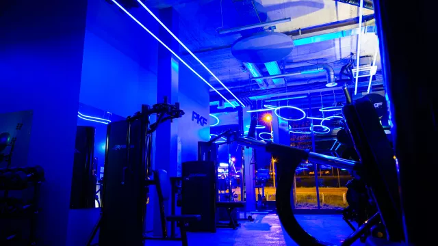 Adapter les salles de sport à l'air du temps : une clé pour attirer et fidéliser les adhérents.