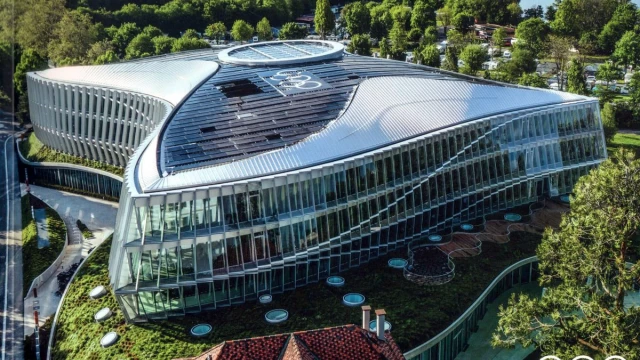 Die Sportbranche in der Schweiz : ein stark wachsender Sektor voller Chancen.