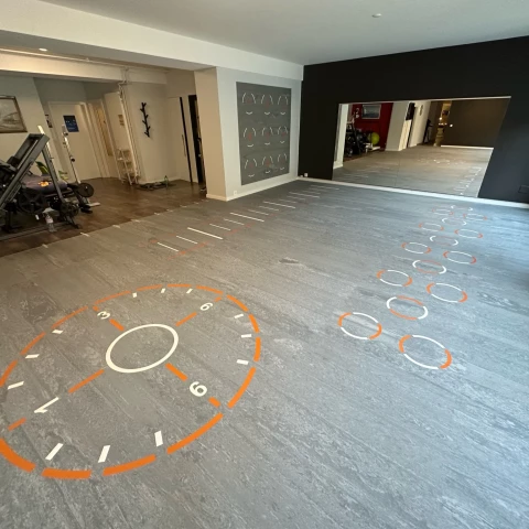 Warum einen Belag aus reinem Neugummi für Ihre Sportflächen wählen?